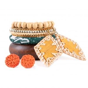 Plunder posse October 2019